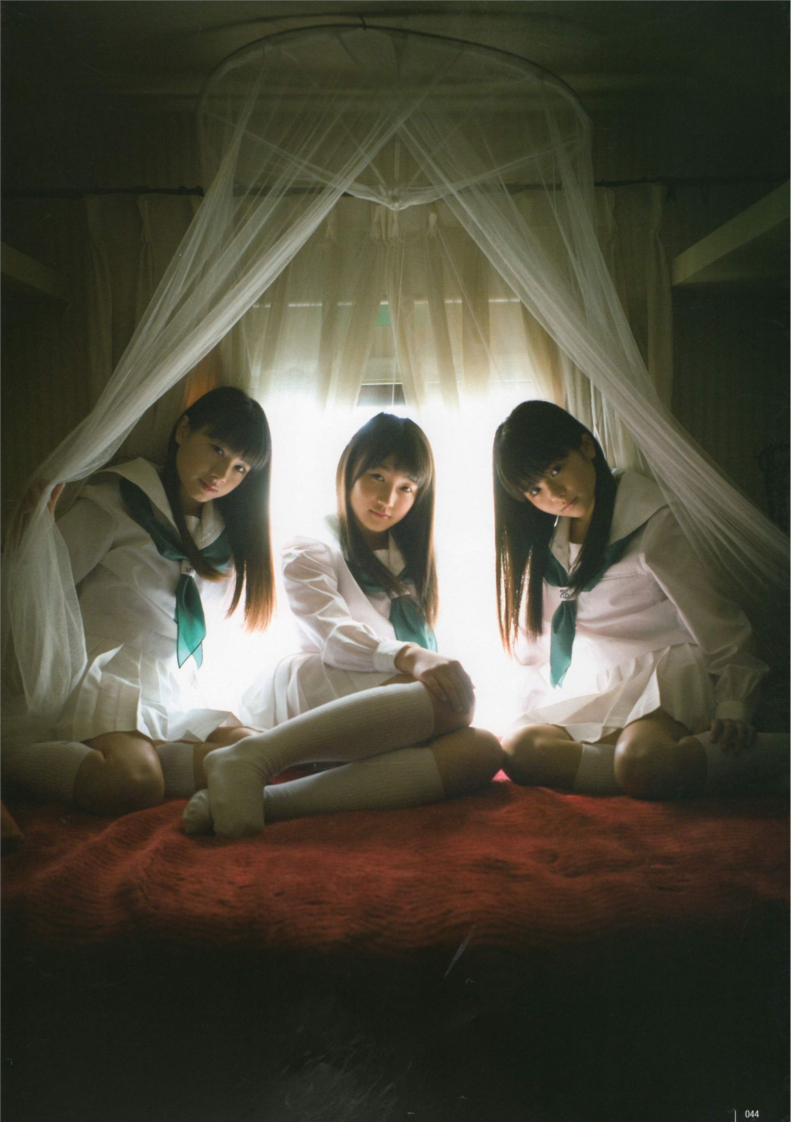 吉川友 倉持明日香 小松彩夏 浦野一美 真野惠里菜 日本美女写真